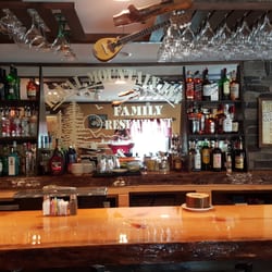 Royal Mountain Inn Family Restaurant And Bar 15 Photos Bars Photo Of Royal Mountain Inn Family Restaurant And Bar Johnstown Ny United States