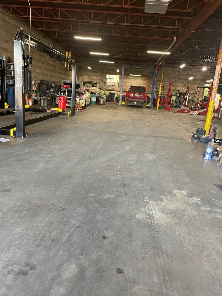 Al's Auto Repair Shop