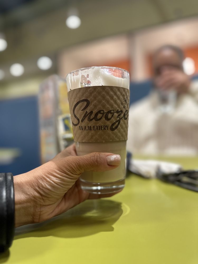 Snooze, an A.M. Eatery
