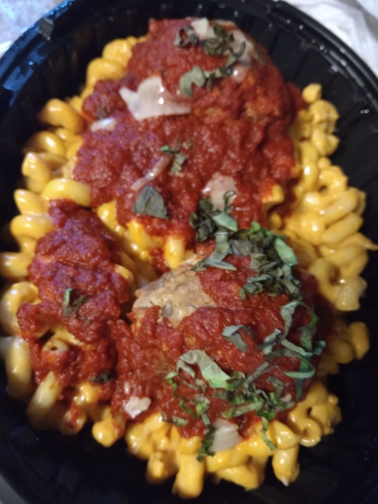 Basil & Bones