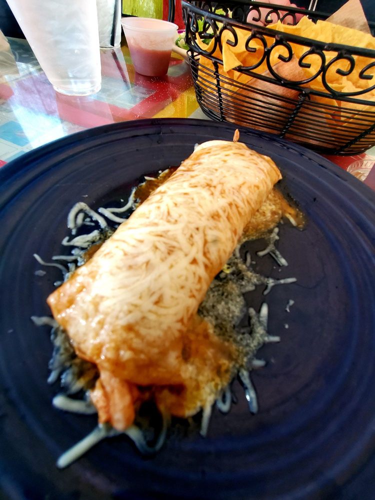 Villa Corona Restaurant & Catering