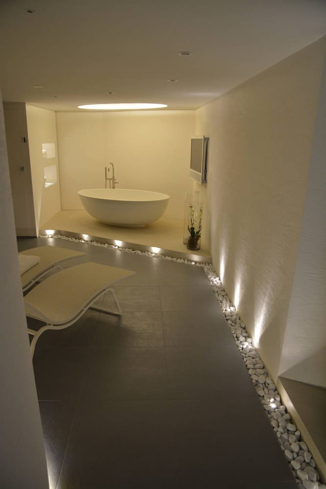 Wellnessgestaltung Oval Badewanne Indirekte Beleuchtung Nische Foto Zu Ulrich Holz Hamburg Deutschland Wellnessgestaltung Oval Badewanne Indirekte Beleuchtung