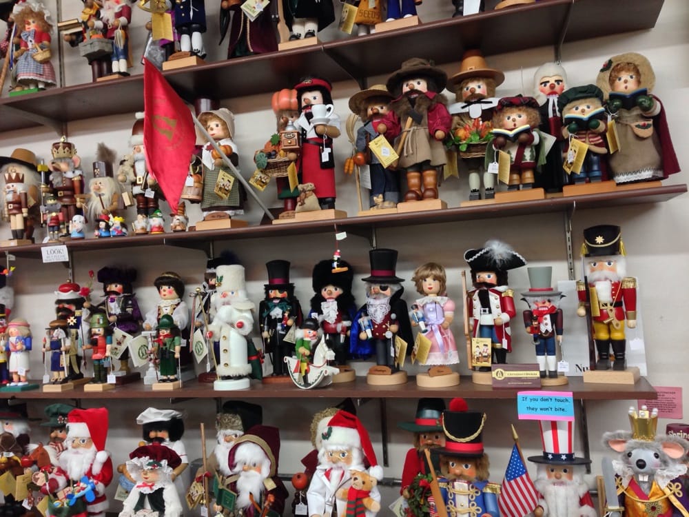 Leavenworth Nutcracker Museum 34 Photos & 35 Reviews Museums 735