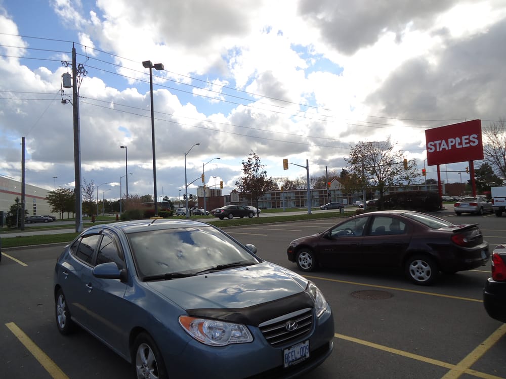 Staples-St Catharines