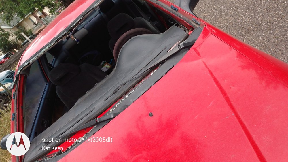 Lewis & Clark Auto Glass