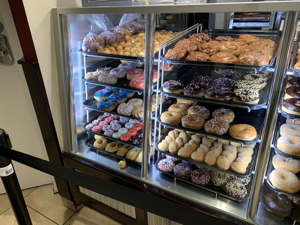 Yum Yum Donuts