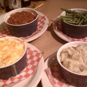 Big Earl S Bbq Scottsdale Man Vs Food Big Earl S Bbq Scottsdale Man Vs Food
