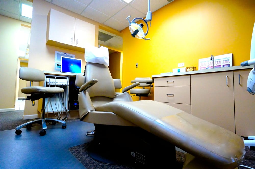 image of business 1st Family Dental of La Grange Park