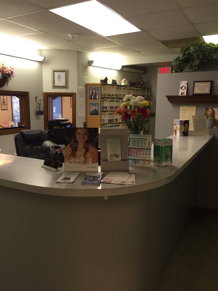 image of business Vernon Dental Associates