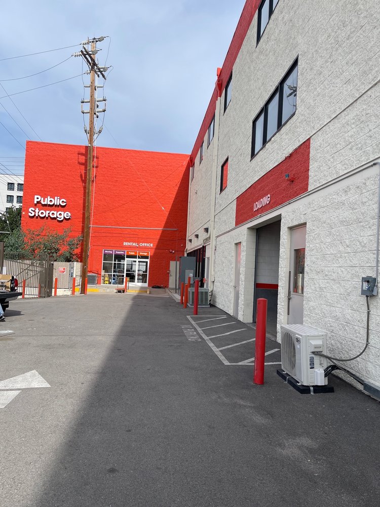 Public Storage