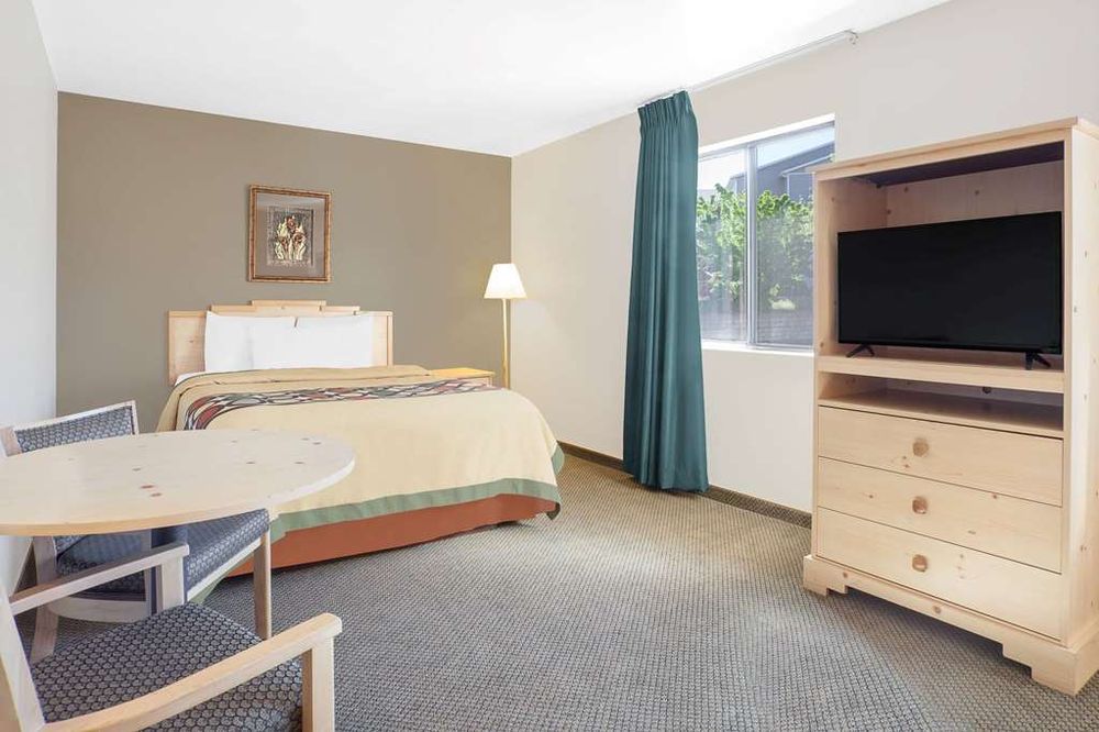 Super 8 by Wyndham Moscow