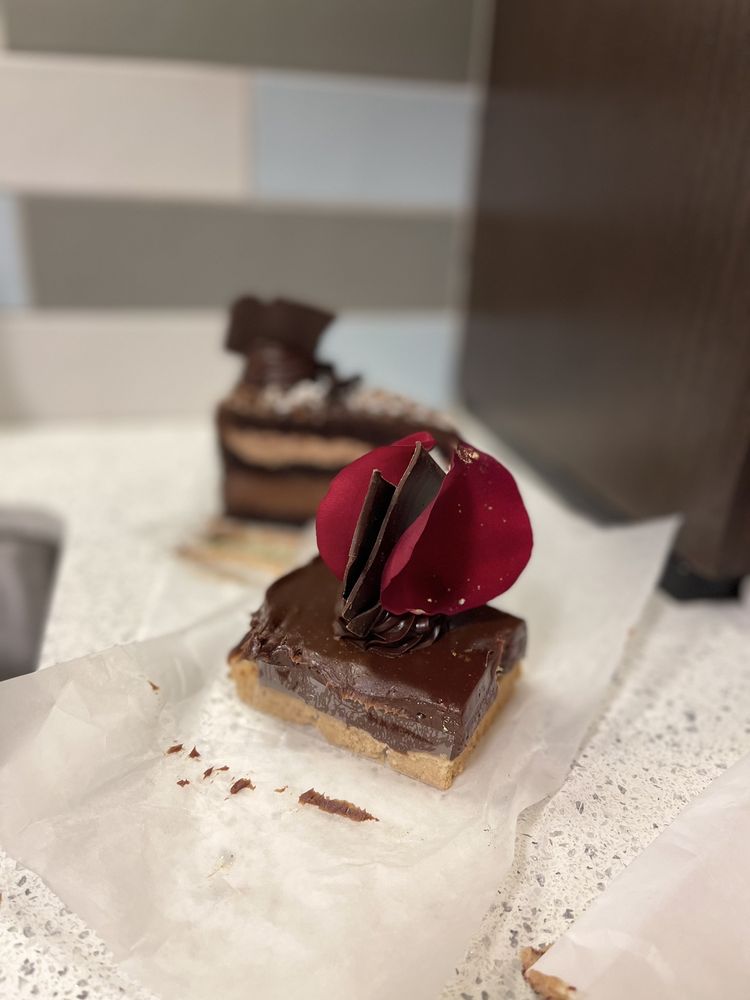 Extraordinary Desserts
