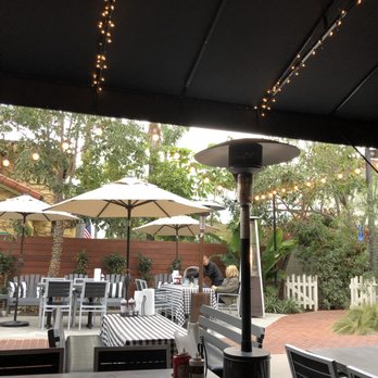 Beach Pit Bbq Order Online 280 Photos 557 Reviews Barbeque Photo Of Beach Pit Bbq Costa Mesa Ca United States Outdoor Seating