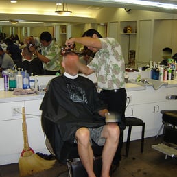 Thom?s Barber Shop - 23 Photos & 117 Reviews - Barbers - 1450 Ala ...