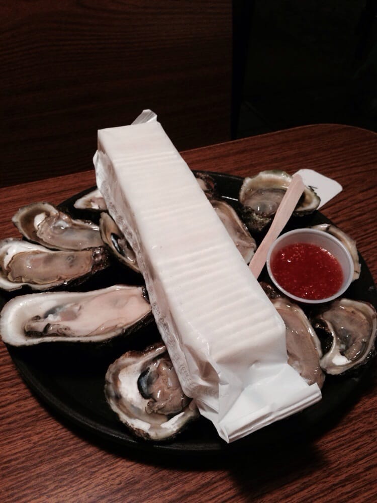 Hunt S Seafood Restaurant Oyster Bar 59 Photos 103 Reviews Por Dishes