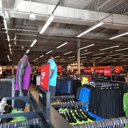 Nike Factory 12 Photos Shoe S 1731 Palm Beach Lakes Photo Of Nike Factory West Palm Beach Fl United States