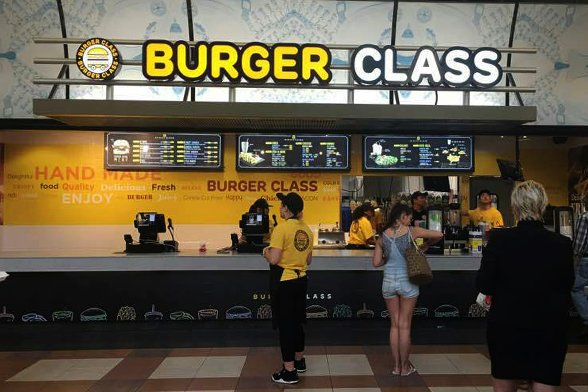Buckland Hills Mall Restaurants Best Burger Cl Buckland Hills Mall Ct Yelp