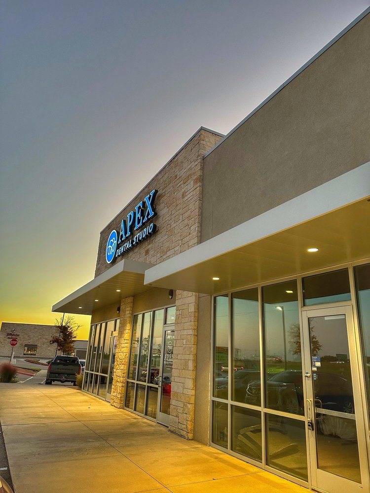 image of business Apex Dental Studio