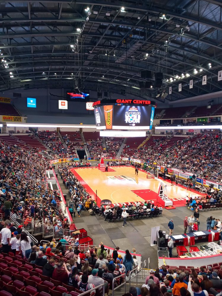Giant Center