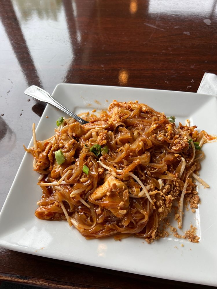 Pinto Thai Bistro Pinto Thai Bistro