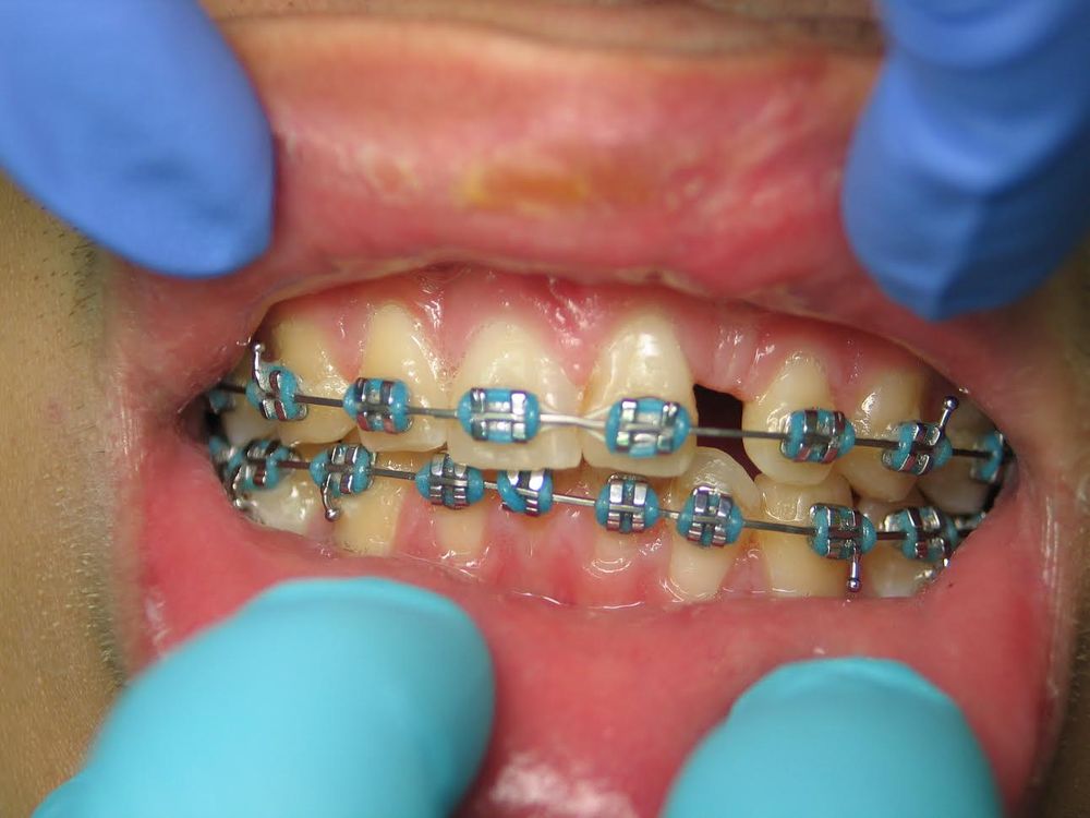 image of business Albert M Tsang, DDS