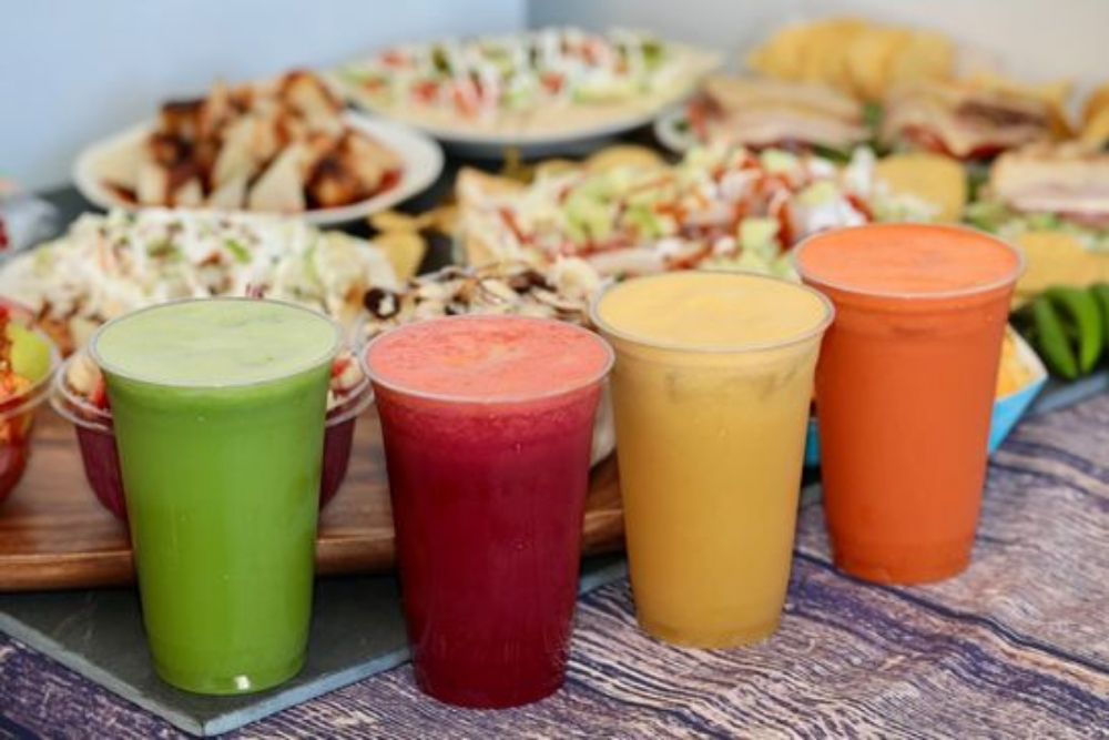 WOW Juices & Shakes WOW Juices & Shakes