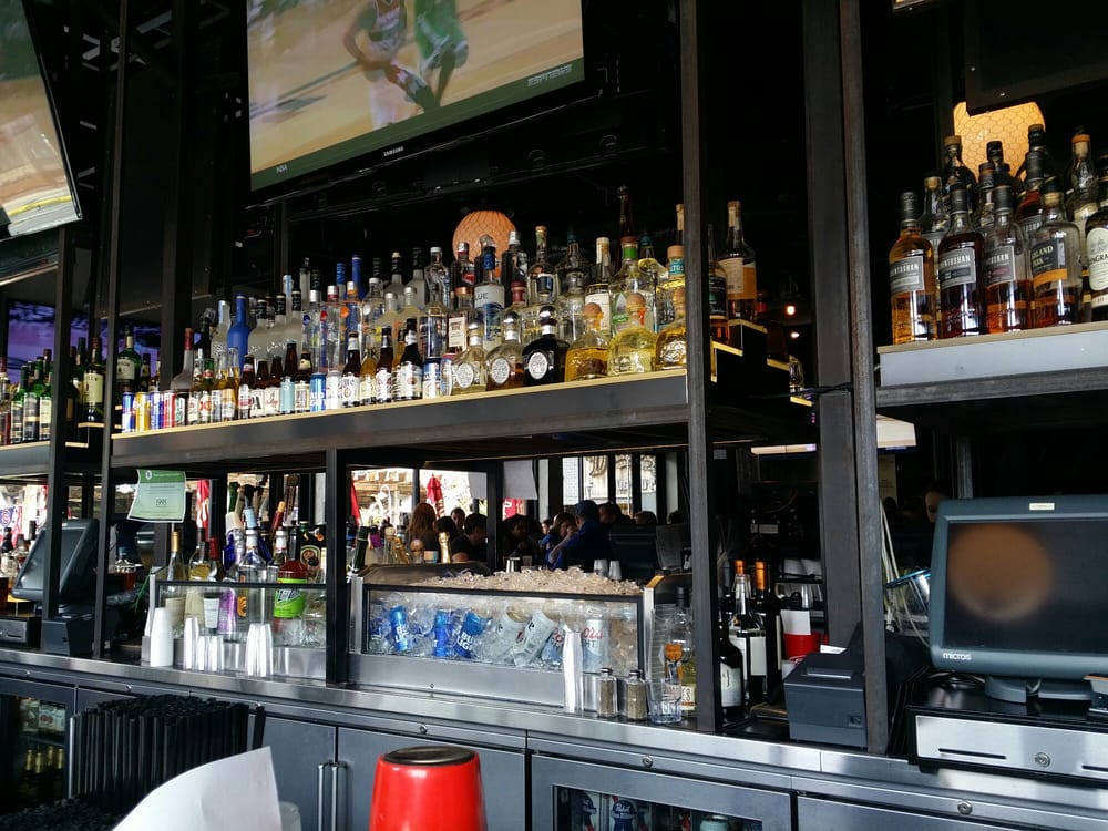 Deuces and The Diamond Club 100 Photos & 330 Reviews Sports Bars