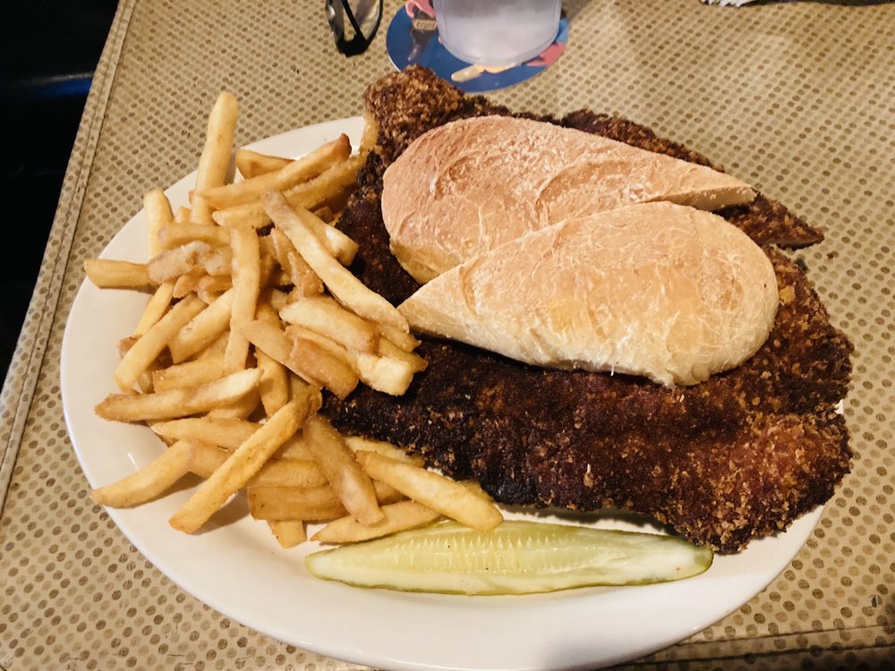 Field House Pub & Grill Field House Pub & Grill