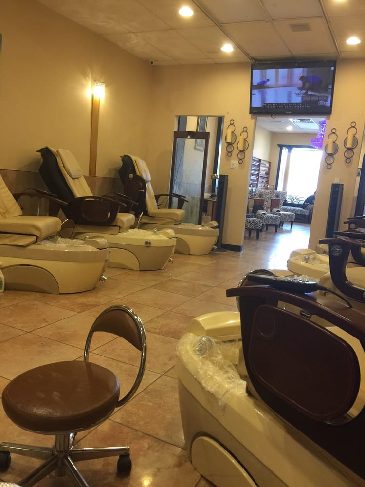 Escape Nail Spa 46 Photos Nail Salons 4210 82nd St, Lubbock, TX