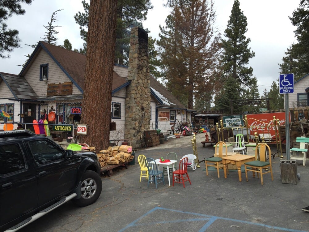 Big Bear Thrift and Treasure House 30 Photos & 15 Reviews Antiques