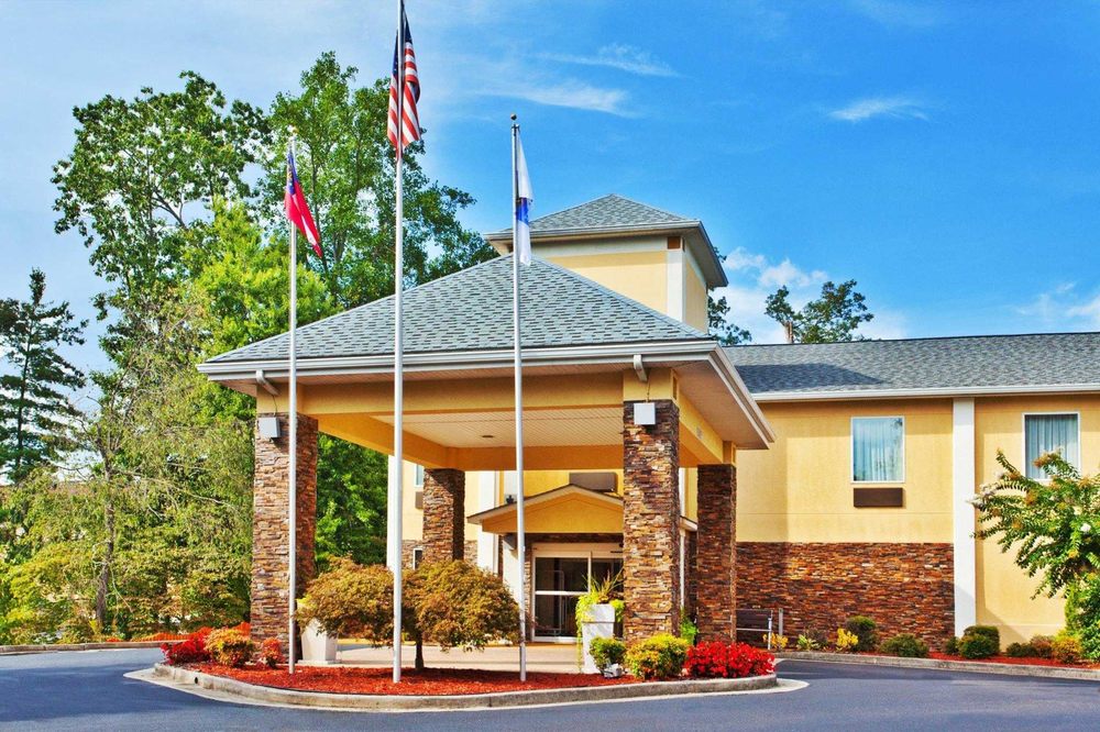 Comfort Inn 21 Photos Hotels 90 Fisher St, Blairsville, GA