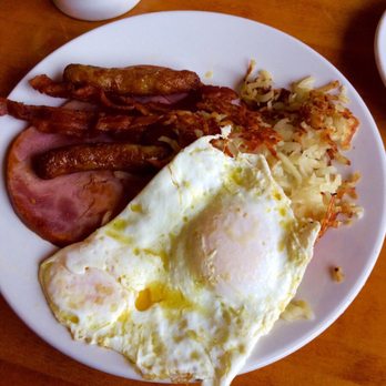 Cozy Oaks Restaurant 50 Photos 87 Reviews Breakfast Brunch Photo Of Cozy Oaks Restaurant Lakeland Fl United States Boy Breakfast