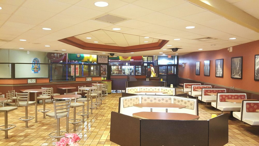 McDonald’s 18 Photos & 11 Reviews Fast Food Broad St & Snydr Ave