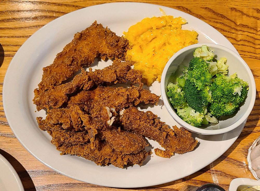 Cracker Barrel Old Country Store