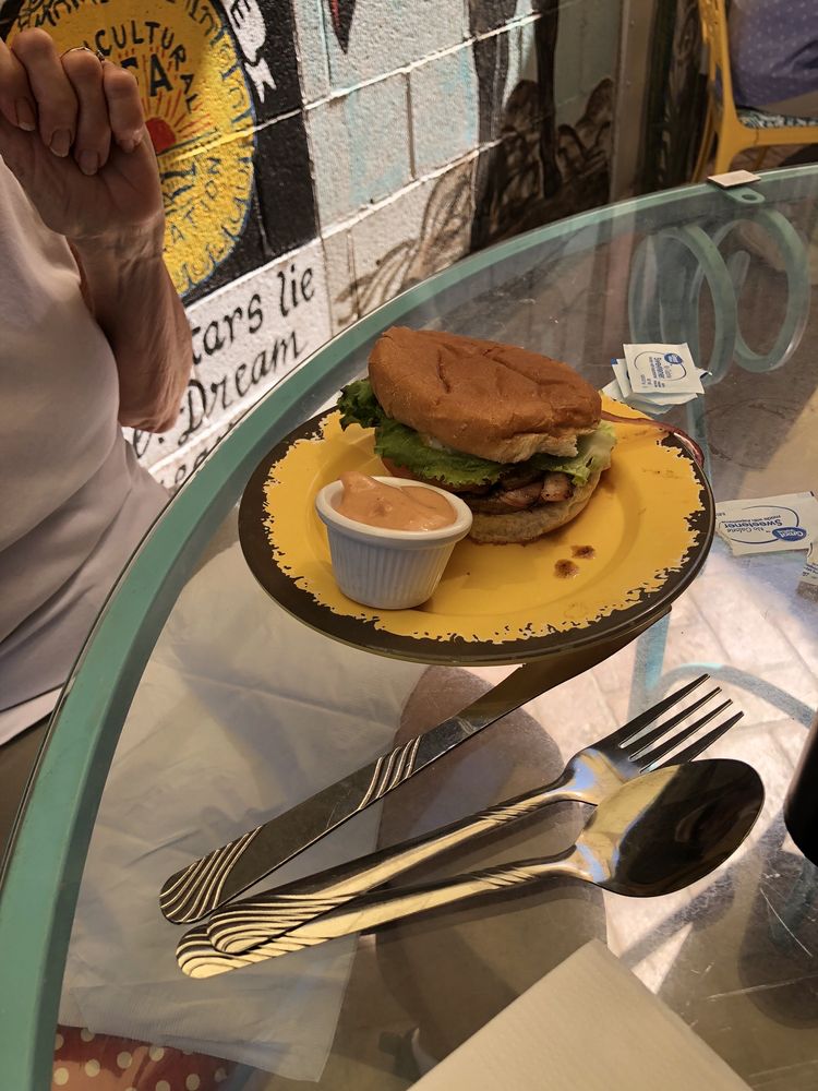 Bartels Giant Burger Bartels Giant Burger