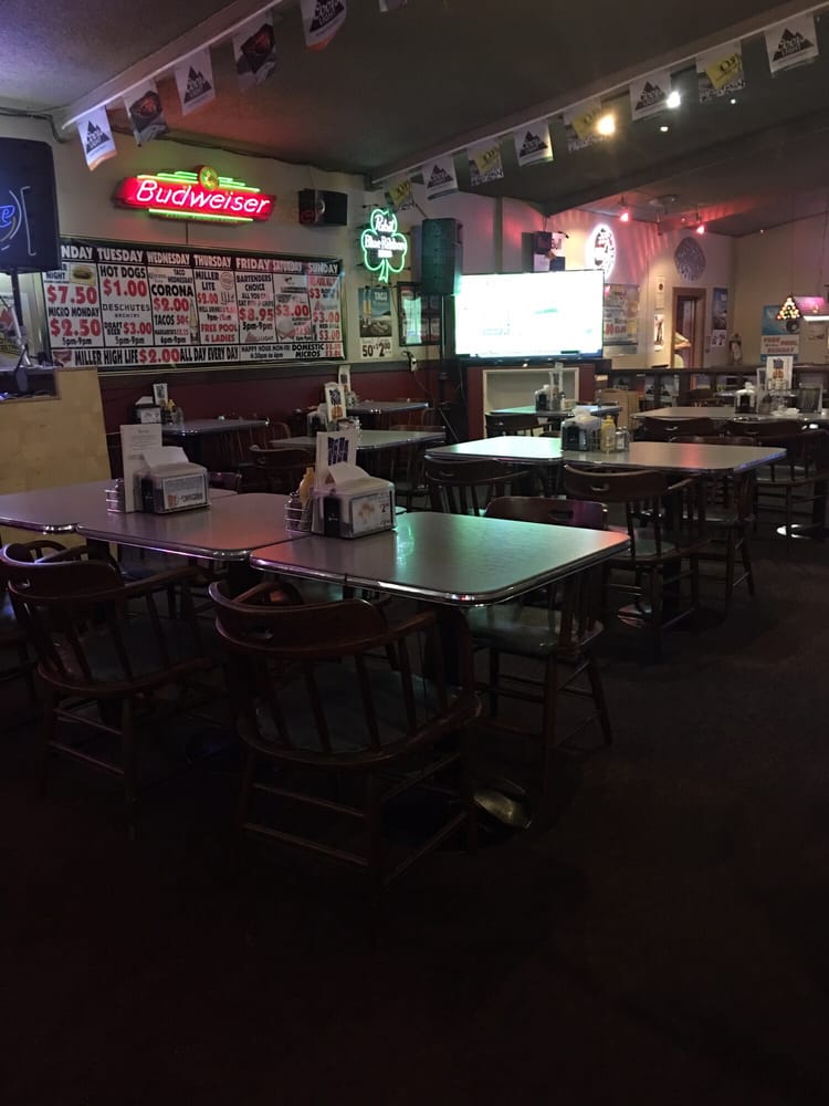 Ringo’s Tavern 12 Photos & 22 Reviews Sports Bars 4170 River Rd N