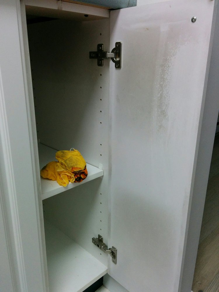 The Kitchen Cabinet Was Still Very Dirty After 6 Hours Worth