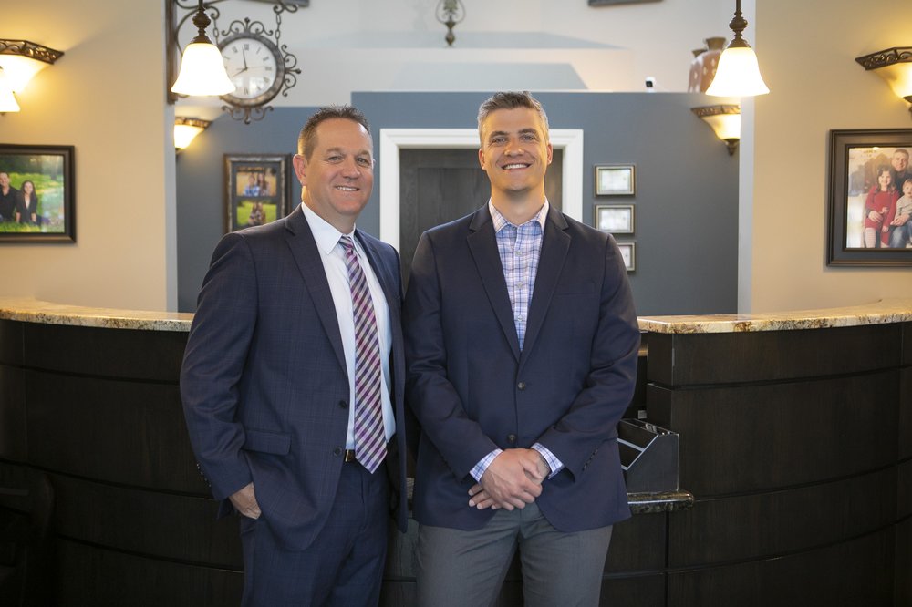 image of business Endodontists of Illinois