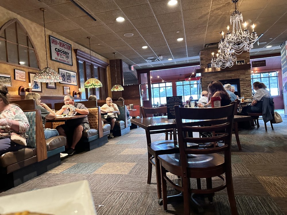 Max & Erma's