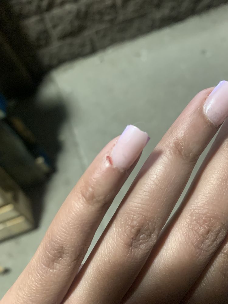 Ryna's Nails