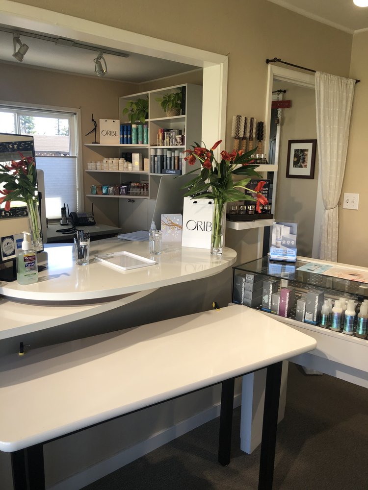 Kristin Maze Salon