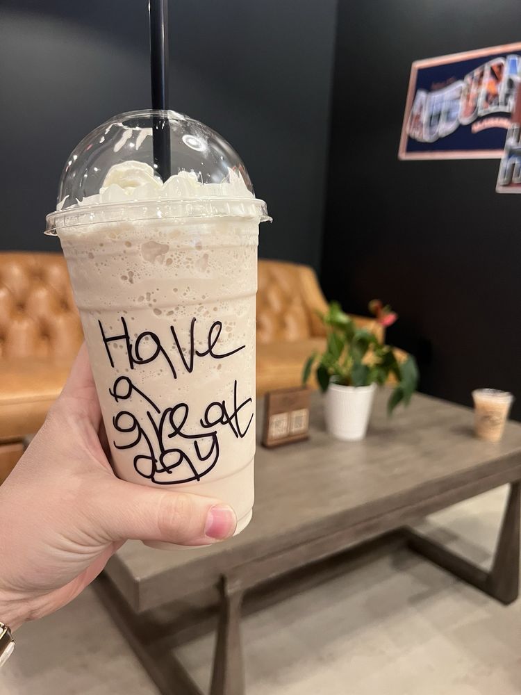 Bitty & Beau’s Coffee