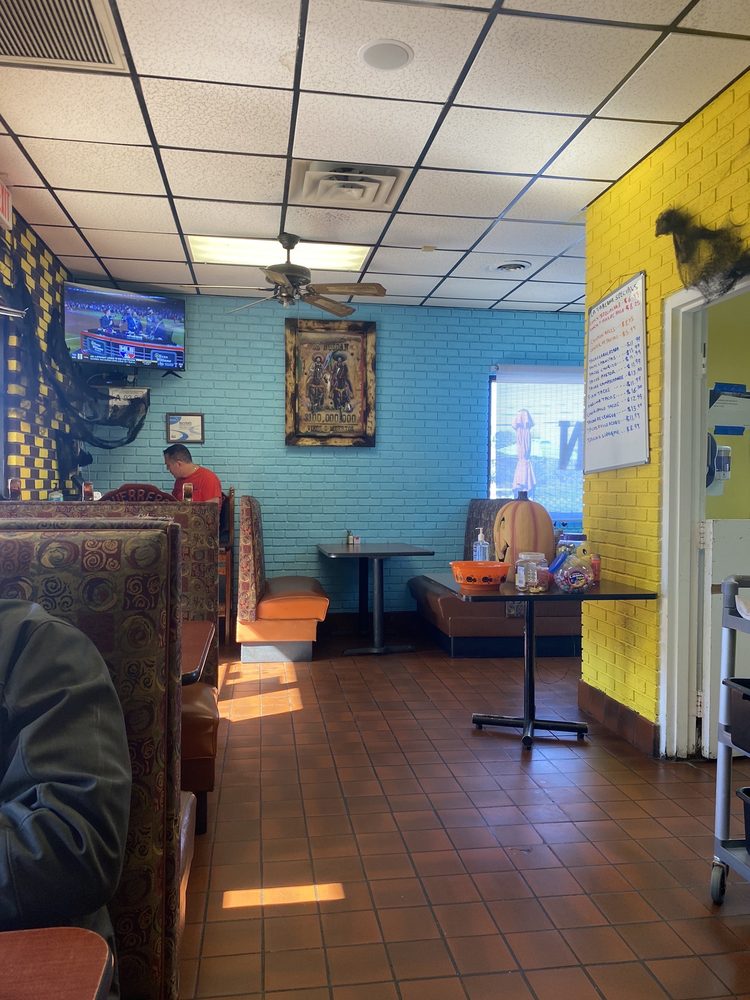 La Taberna Mexican Restaurant Bar & Grill