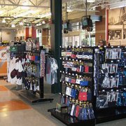 DICK’S Sporting Goods - 11 Photos & 26 Reviews - Sports Wear - 1201