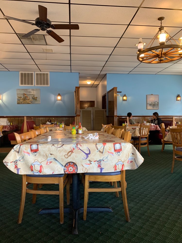 Captain Bill's Seafood & Steak Restaurant