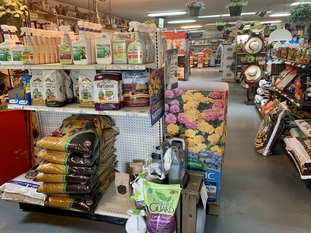 Soviero's Tri County Garden Center