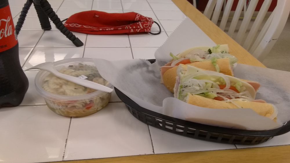 Don's Deli