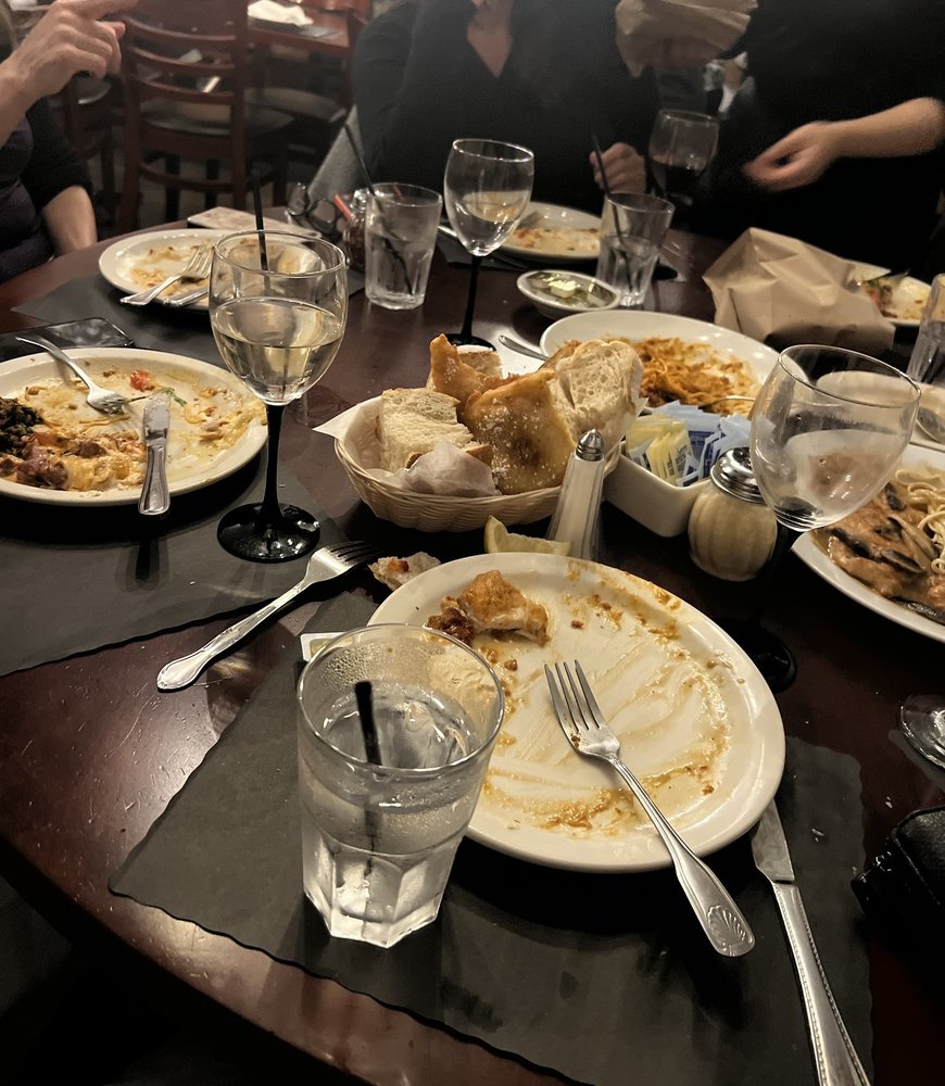 Dom & Vinnie's Restaurant