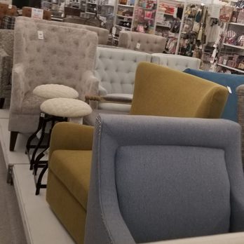 Tuesday Morning 15 Photos 10 Reviews Department S 2671 Photo Of Tuesday Morning Hollywood Fl United States Small Furniture