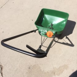 The Home Depot Nurseries Gardening 545 S Telegraph Pontiac Photo Of The Home Depot Pontiac Mi United States Spreader